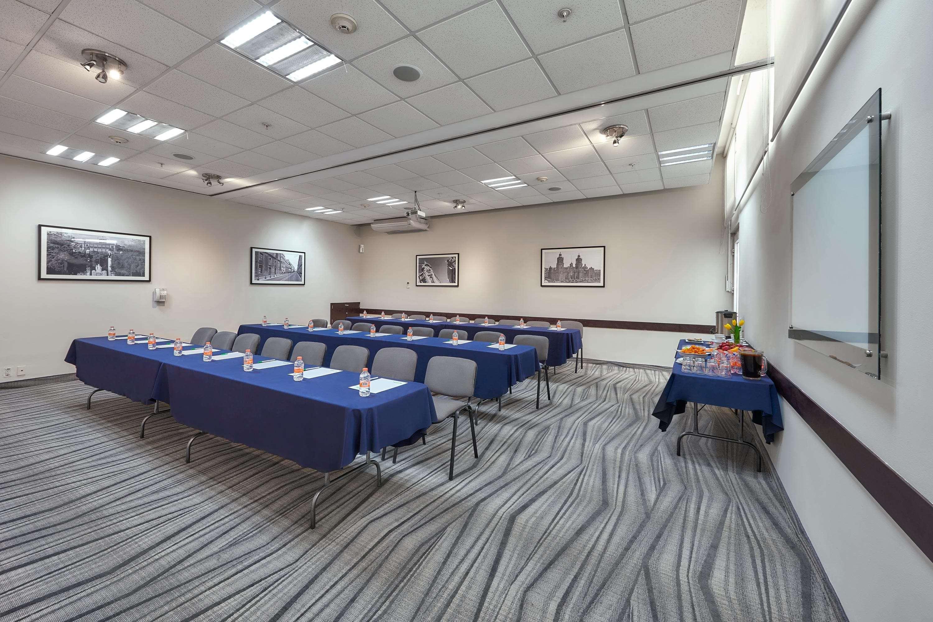 Wyndham Garden Mexico City - Polanco מראה חיצוני תמונה