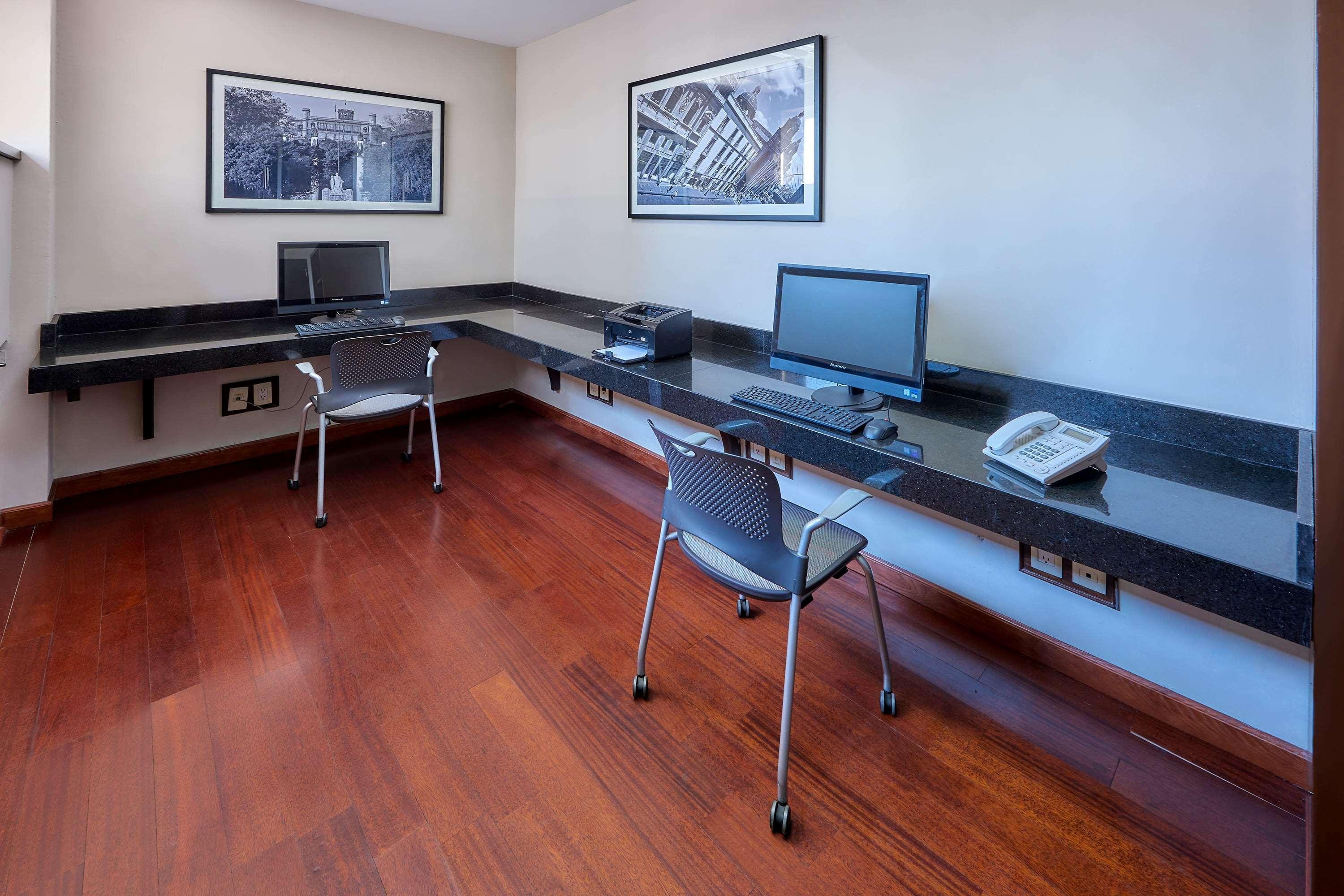 Wyndham Garden Mexico City - Polanco מראה חיצוני תמונה
