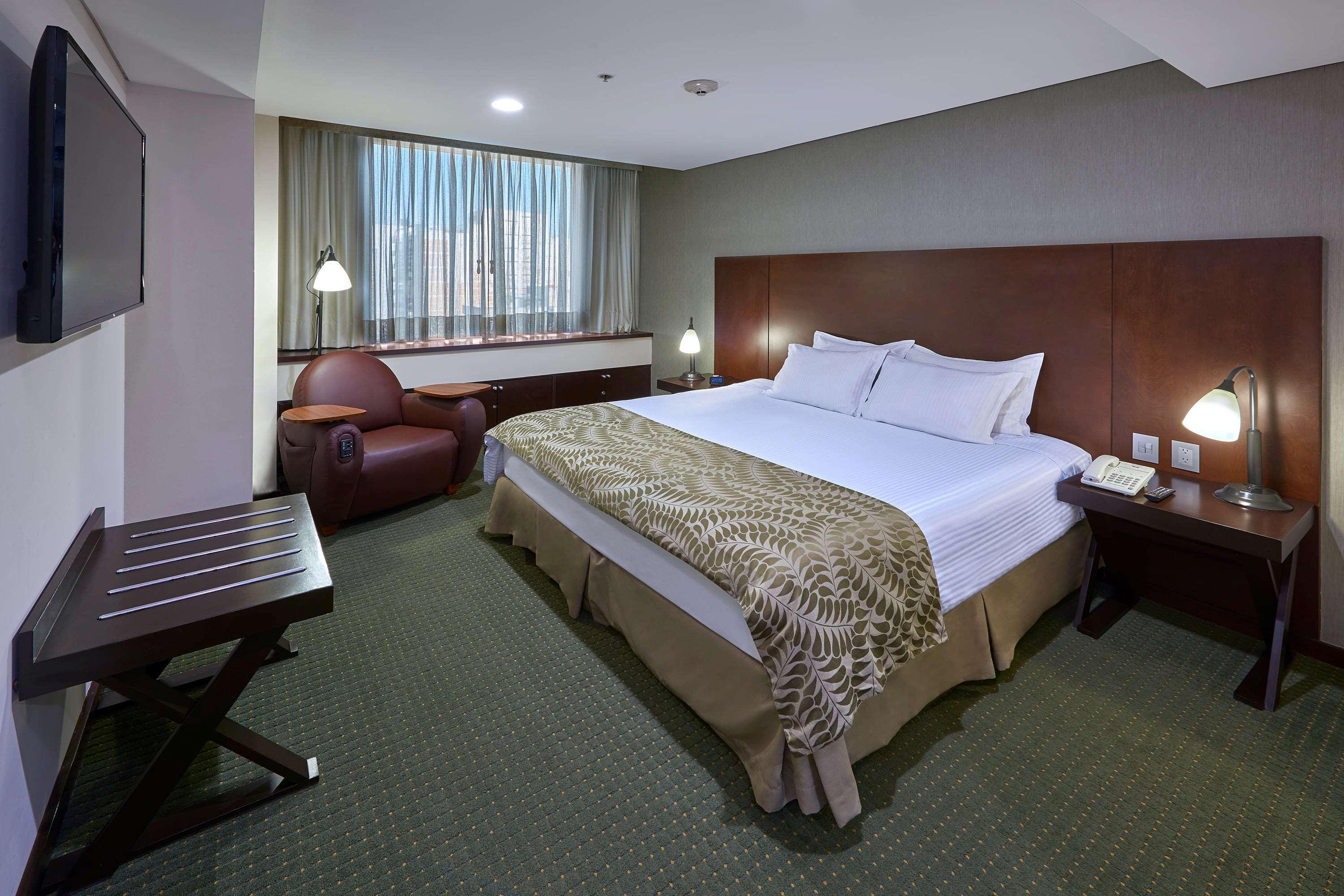 Wyndham Garden Mexico City - Polanco מראה חיצוני תמונה