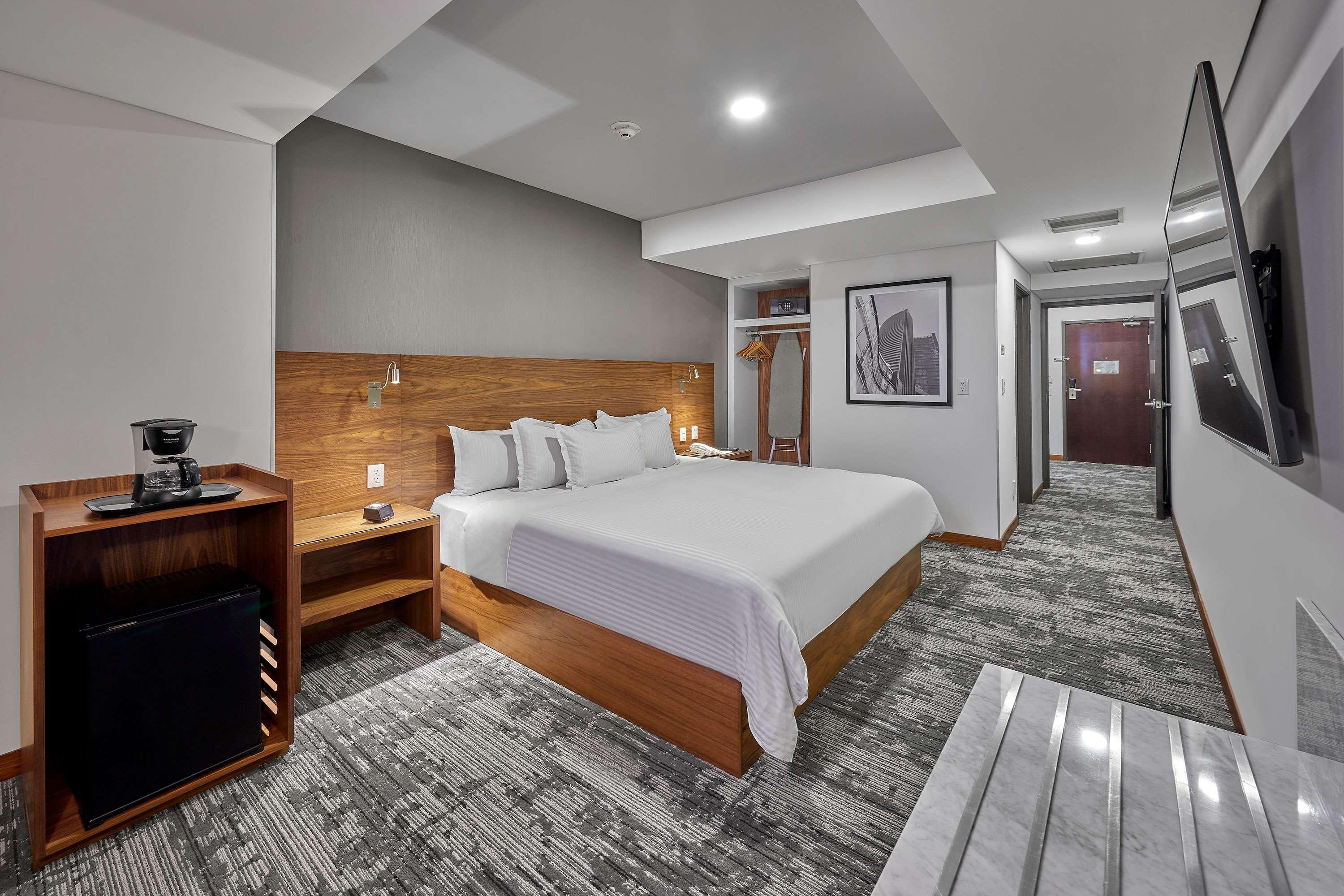 Wyndham Garden Mexico City - Polanco מראה חיצוני תמונה