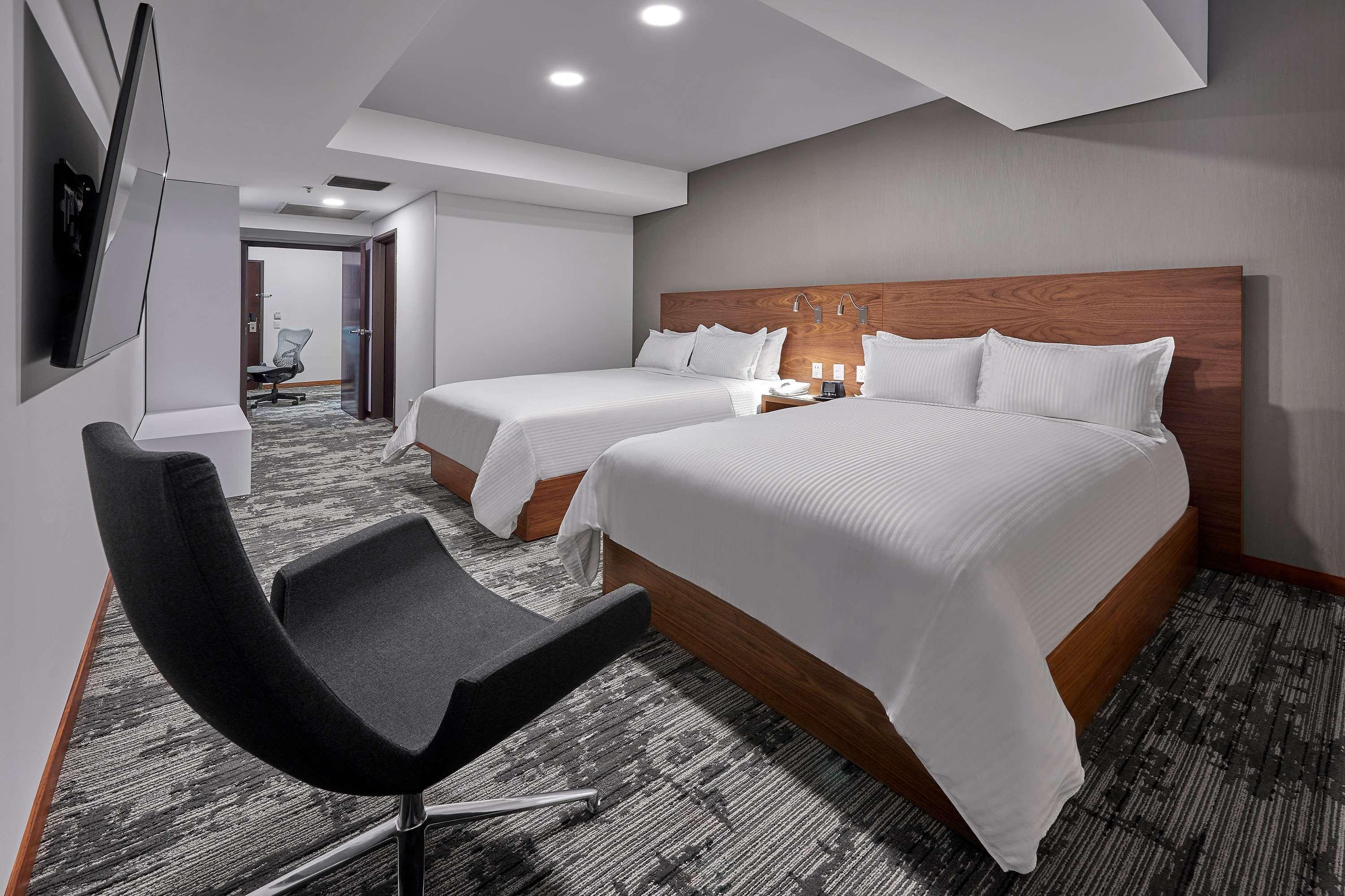 Wyndham Garden Mexico City - Polanco מראה חיצוני תמונה